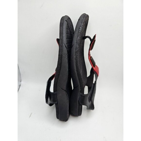 Women's Taos Storyteller Black Red Leather Thong‎ Strap Sandals Size US 6 - Picture 2 of 5